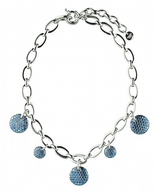 DYRBERG/KERN: Collares